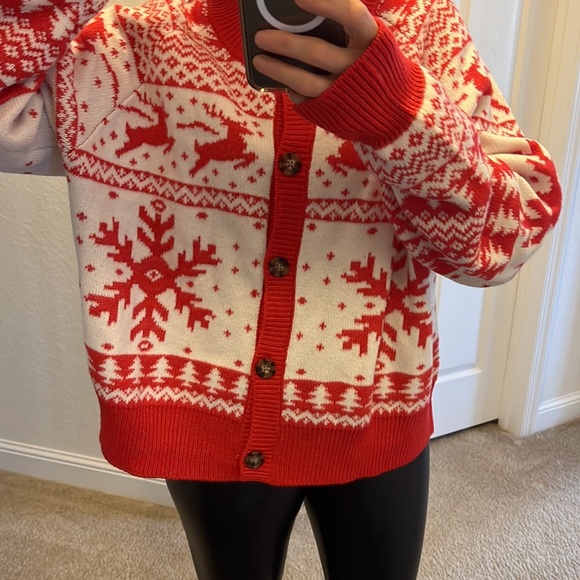 DEC.25th sweater - Picture 7 of 17